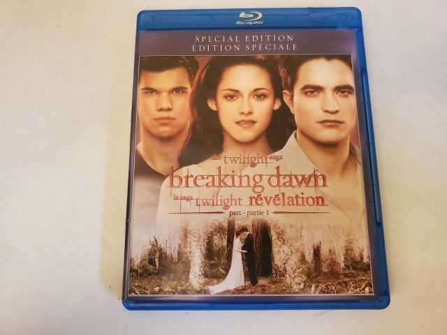 Blu-Ray Breaking Dawn Part 1 Special Edition video game