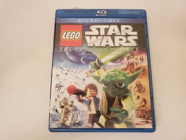 Blu-Ray LEGO Star Wars The Padawan Menace video game