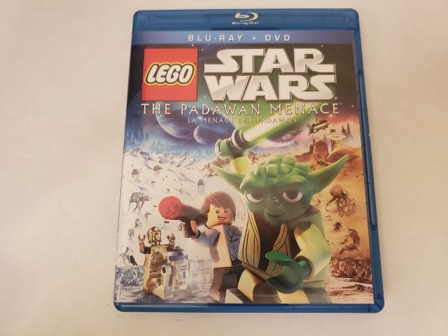 Blu-Ray LEGO Star Wars The Padawan Menace video game