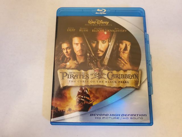 Blu-Ray Pirates of the Caribbean The Curse of the Black Pearl video game