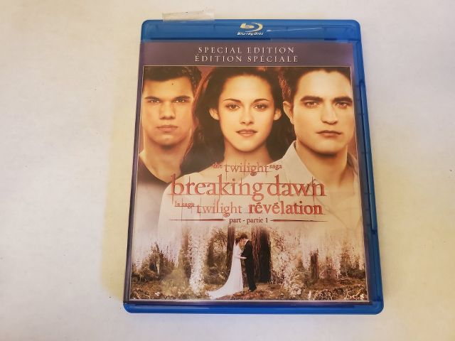 Blu-Ray Breaking Dawn Part 1 Special Edition video game
