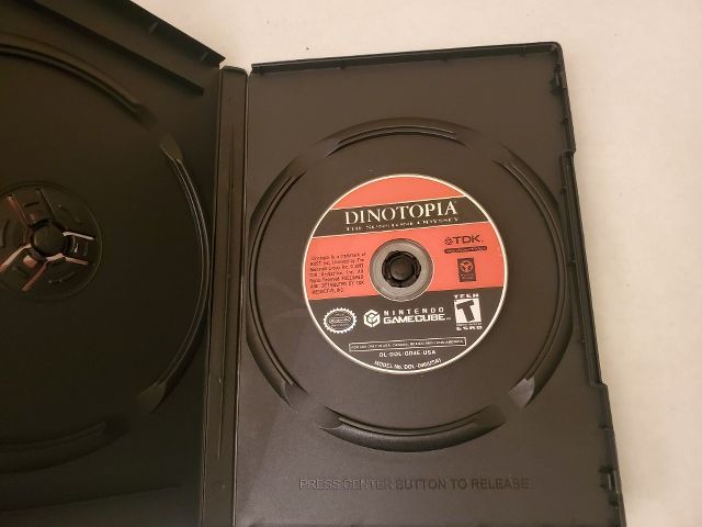 Nintendo Gamecube Dinotopia video game