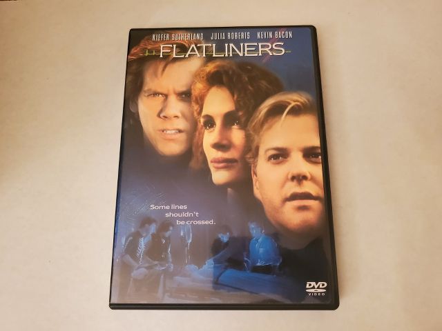DVD Flatliners video game