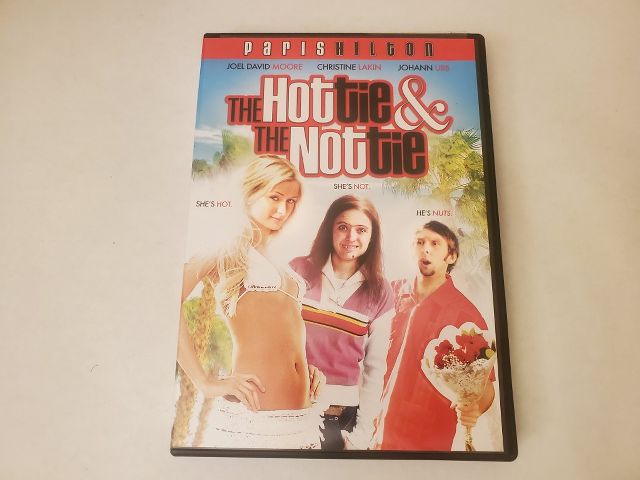 DVD The Hottie & The Nottie video game