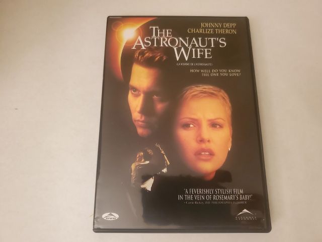DVD The Astronaut's Wife video game