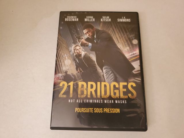 DVD 21 Bridges video game