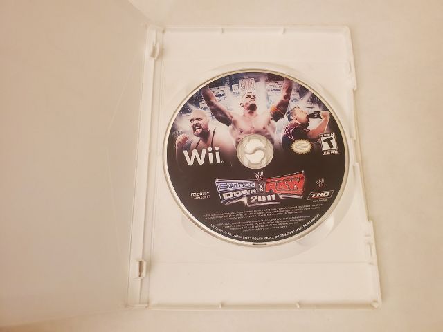 Nintendo Wii Smackdown Vs Raw 2011 video game