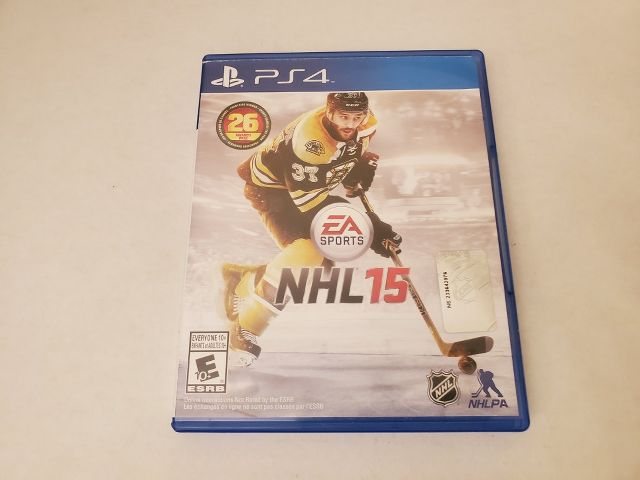 Sony Playstation 4 NHL 15 video game