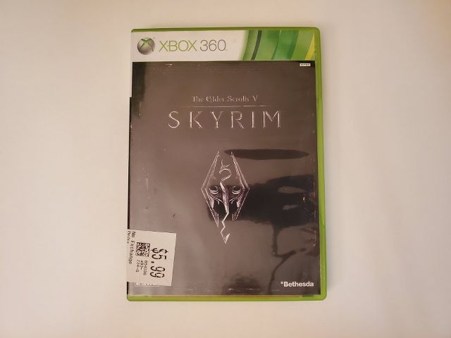 Microsoft Xbox 360 Skyrim The Elder Scrolls V video game