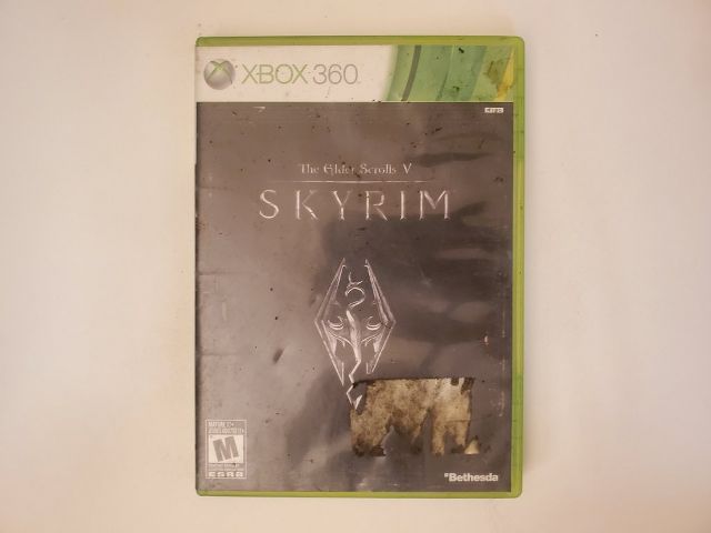Microsoft Xbox 360 Skyrim The Elder Scrolls V video game