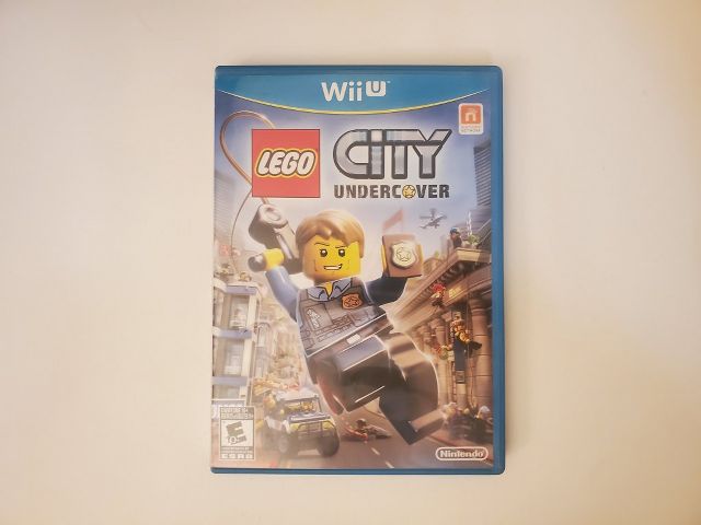 Nintendo Wii U LEGO City Undercover video game