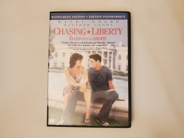 DVD Chasing Liberty video game