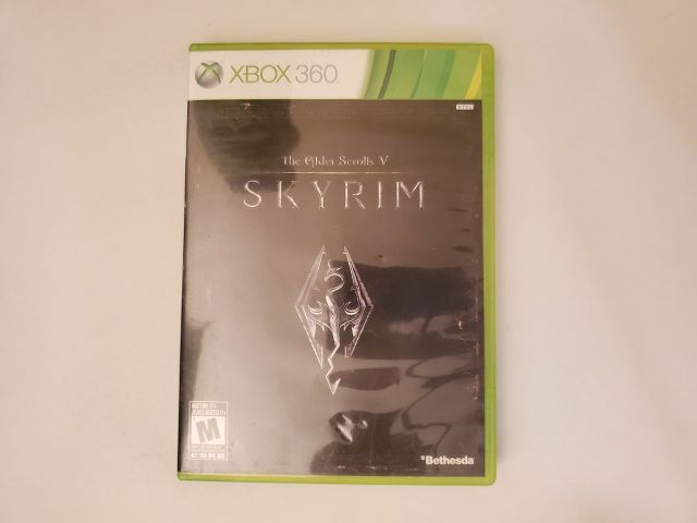 Microsoft Xbox 360 Skyrim The Elder Scrolls V video game