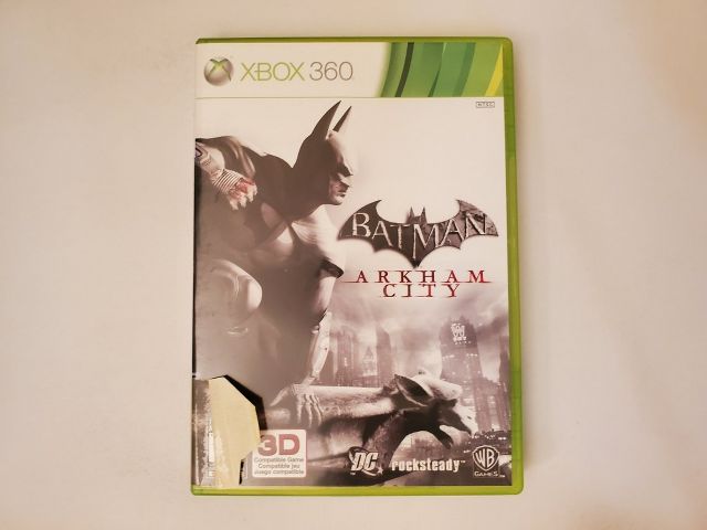 Microsoft Xbox 360 Batman Arkham City video game