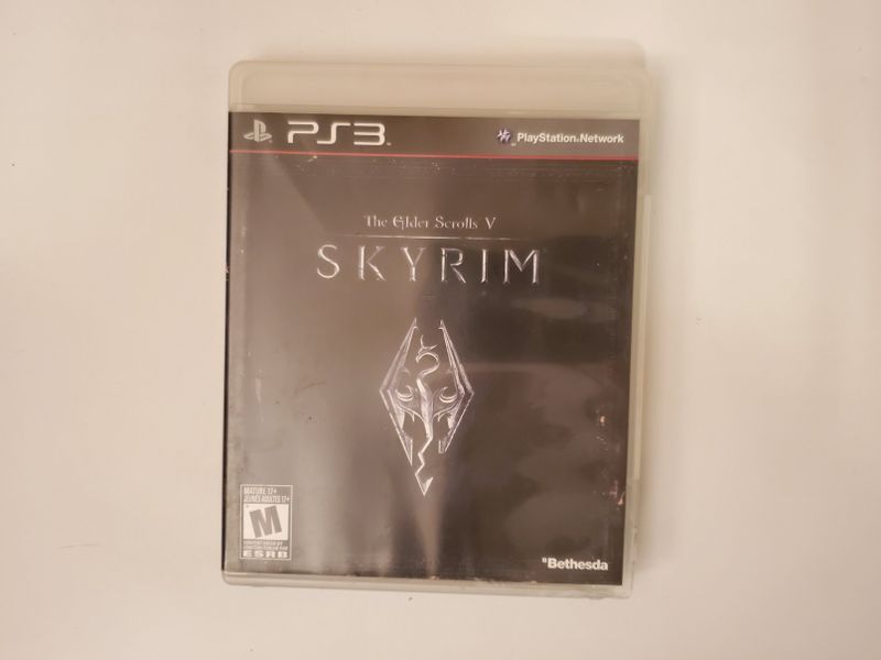 Sony PlayStation 3 Skyrim The Elder Scrolls V video game
