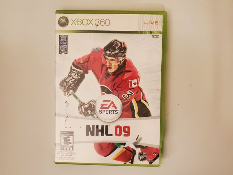 Microsoft Xbox 360 NHL 09 video game