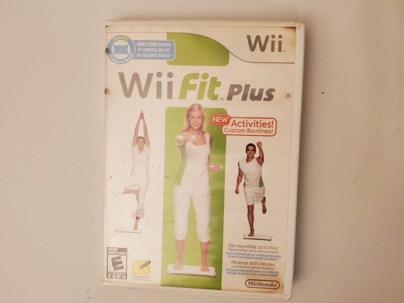 Nintendo Wii Wii Fit Plus video game