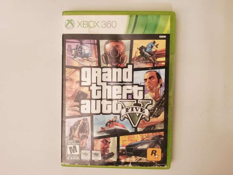 Microsoft Xbox 360 Grand Theft Auto V video game