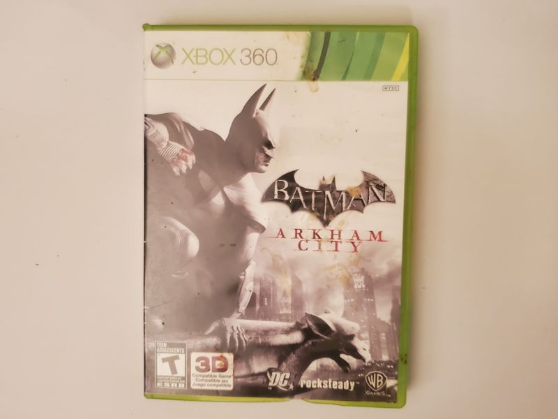 Microsoft Xbox 360 Batman Arkham City video game