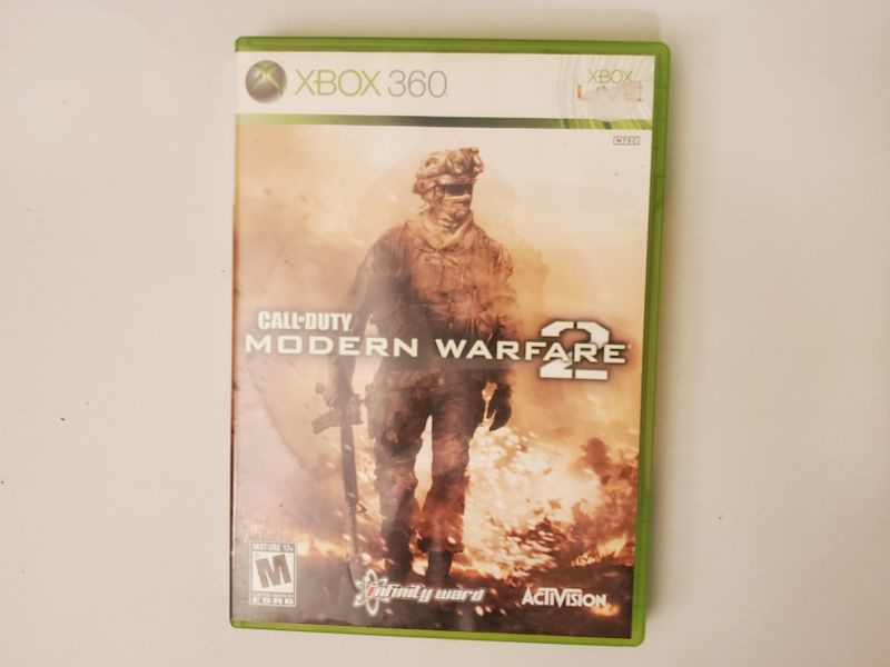 Microsoft Xbox 360 Call of Duty Modern Warfare 2 video game