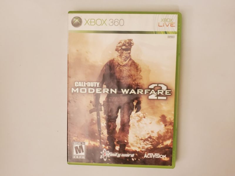 Microsoft Xbox 360 Call of Duty Modern Warfare 2 video game