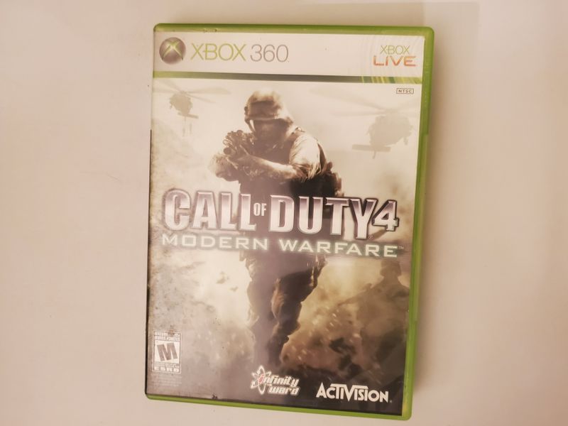 Microsoft Xbox 360 Call of Duty 4  Modern Warfare video game