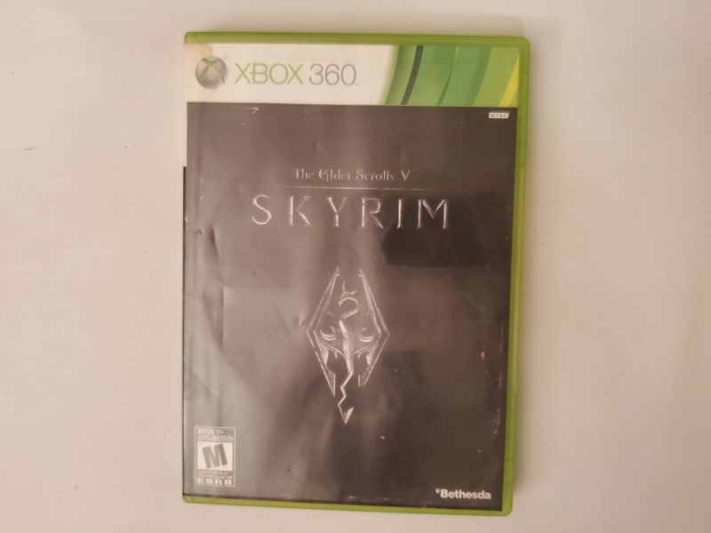 Microsoft Xbox 360 Skyrim The Elder Scrolls V video game