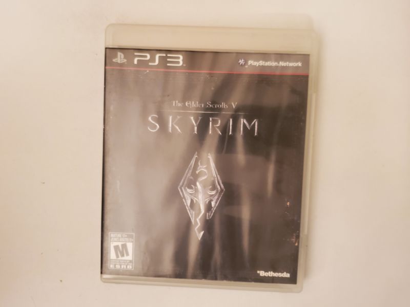 Sony PlayStation 3 Skyrim The Elder Scrolls V video game
