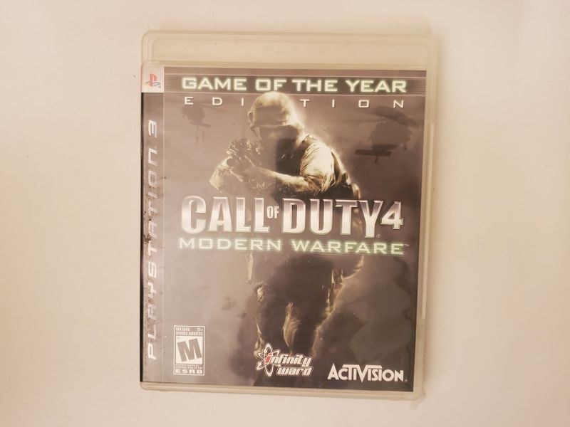 Sony PlayStation 3 Call of Duty 4 Modern Warfare Game of the year edition video game