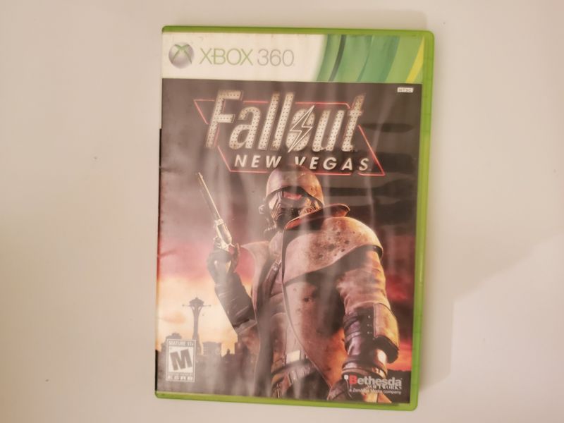 Microsoft Xbox 360 Fallout New Vegas video game