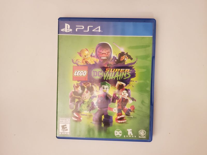 Sony PlayStation 4 LEGO DC Super-Villains video game