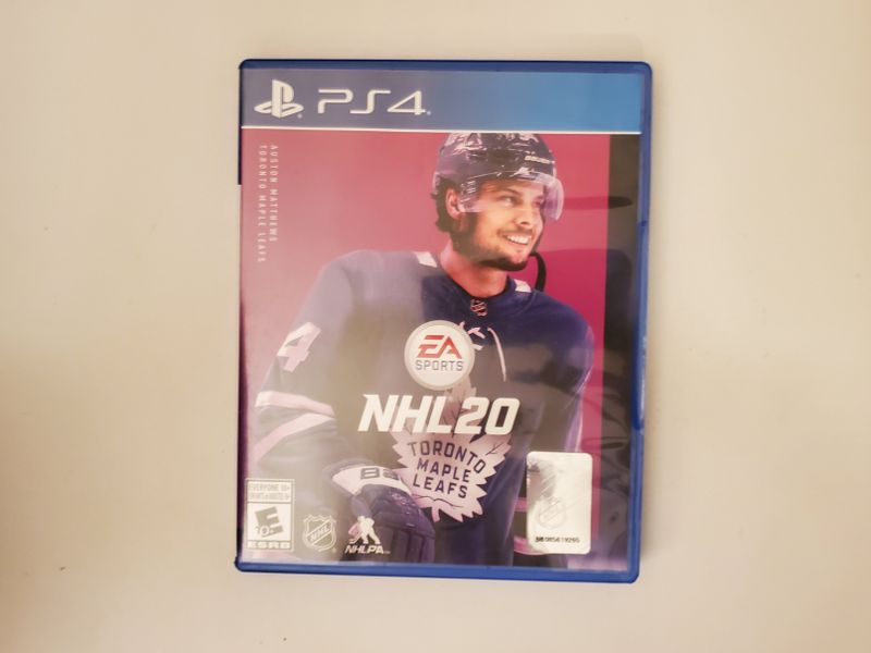 Sony PlayStation 4 NHL 20 video game
