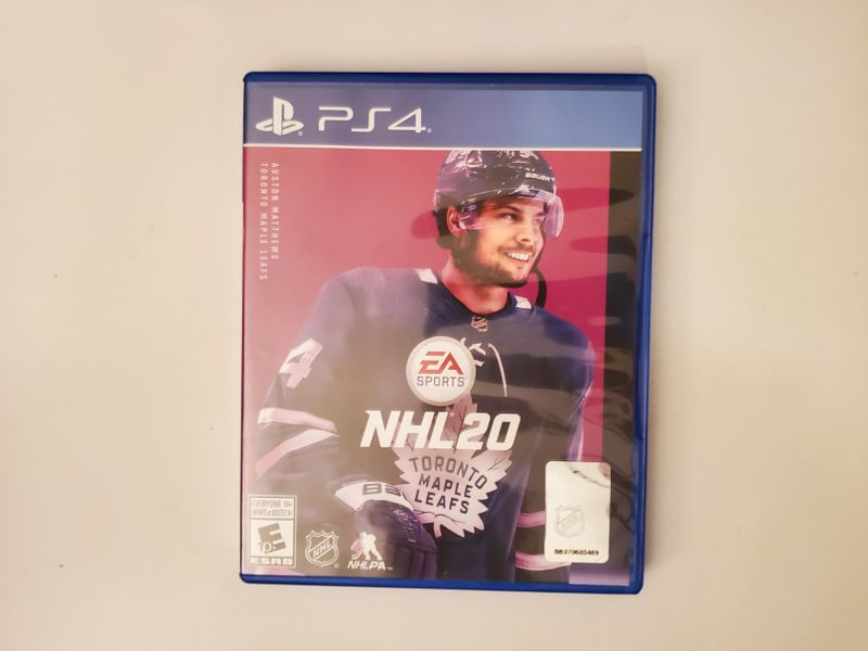 Sony PlayStation 4 NHL 20 video game