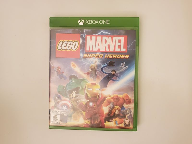 Microsoft Xbox One LEGO Marvel Super Heroes video game