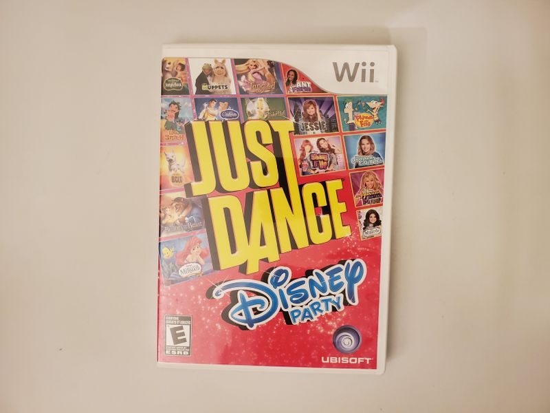 Nintendo Wii Just Dance: Disney Party video game