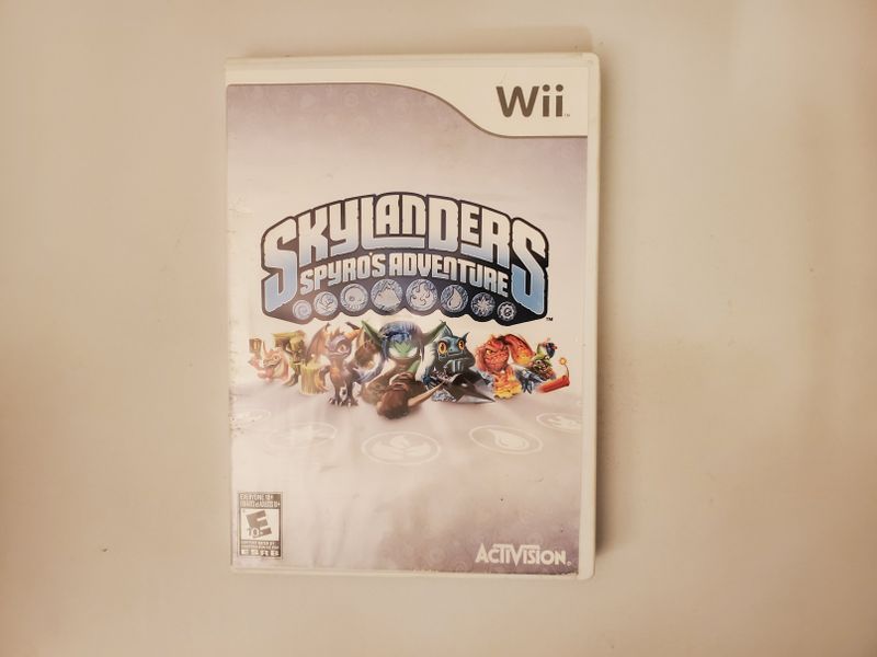 Nintendo Wii Skylanders Spyro's Adventure video game