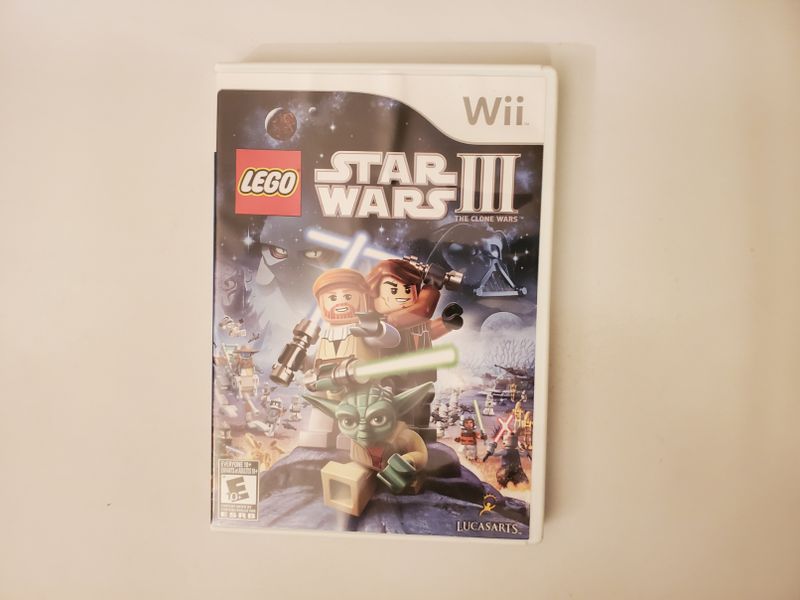 Nintendo Wii LEGO Star Wars III: The Clone Wars video game