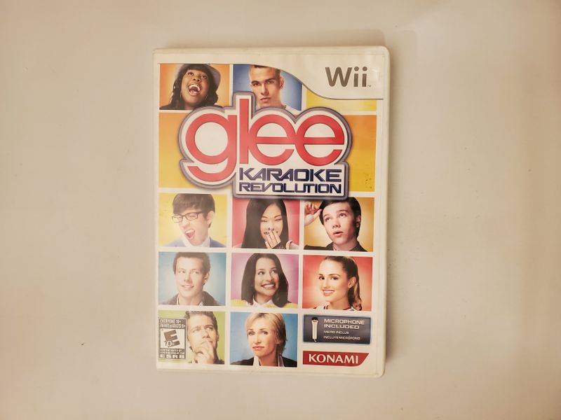 Nintendo Wii Glee Karaoke Revolution video game