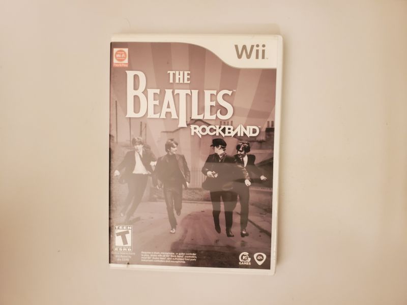 Nintendo Wii The Beatles: Rock Band video game