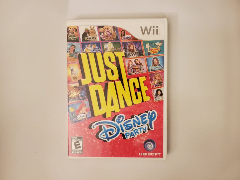 Nintendo Wii Just Dance: Disney Party video game