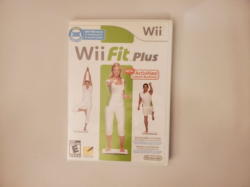Nintendo Wii Wii Fit Plus video game