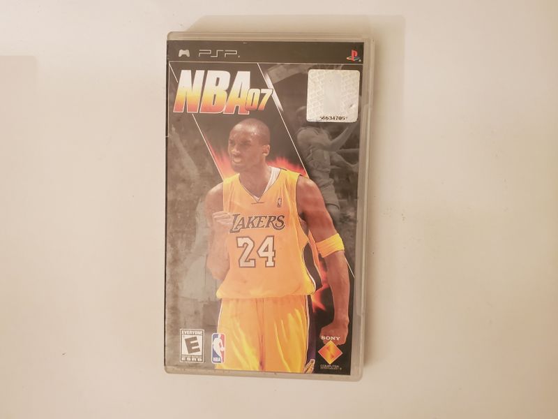 Sony PSP NBA 07 video game