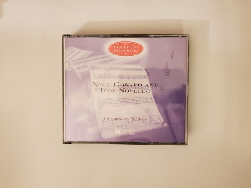 CD Noel Coward and Ivor Novello - Glamorous Nights video game