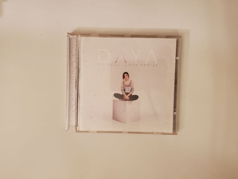 CD Daya - Sit Still, Look Pretty video game