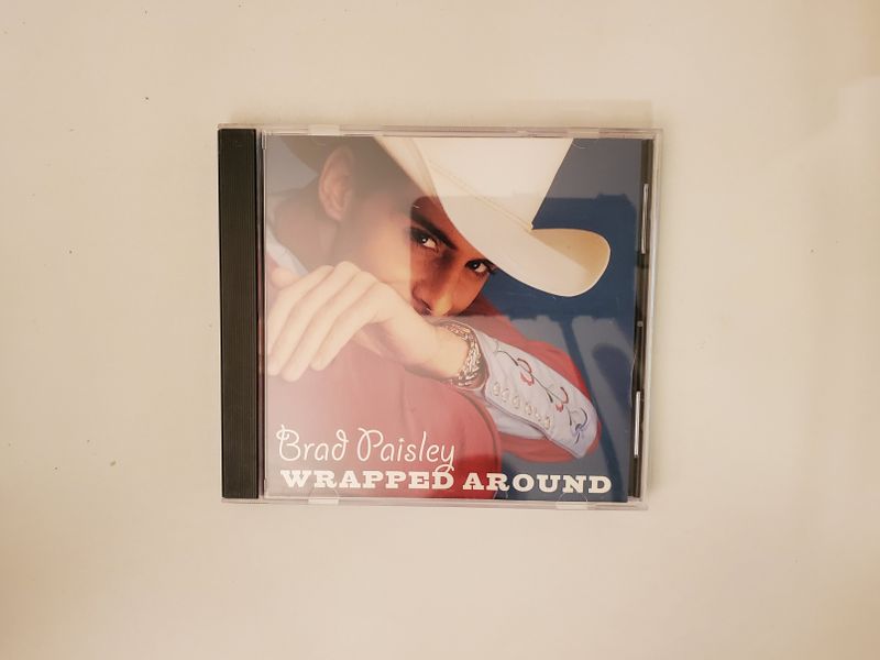 CD Brad Paisley - Wrapped Around video game
