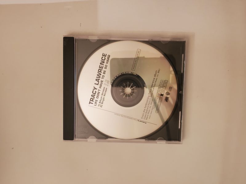 CD Tracy Lawrence - Life Don't Have to Be So Hard video game