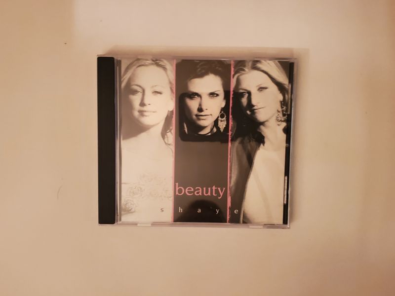 CD Shaye - Beauty video game