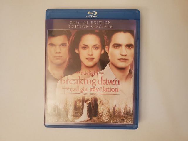 Blu-Ray The Twilight Saga: Breaking Dawn - Part 1 video game