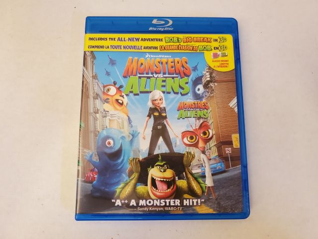 Blu-Ray Monsters vs Aliens video game
