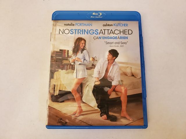 Blu-Ray No Strings Attached video game
